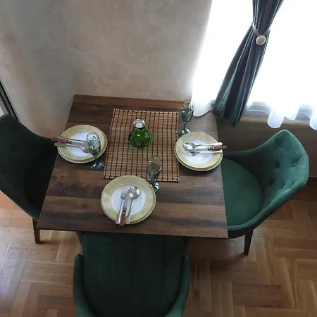 Ogi Apartment *