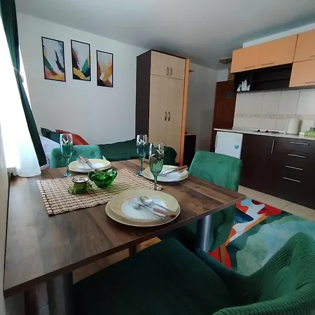 Ogi Apartment *